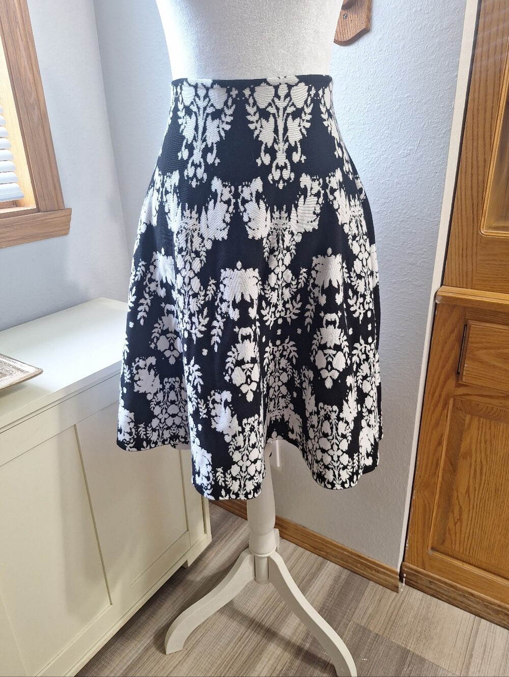torrid Black & White Floral Skater Skirt